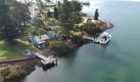 Waterfront Cottages, Greenwell Point